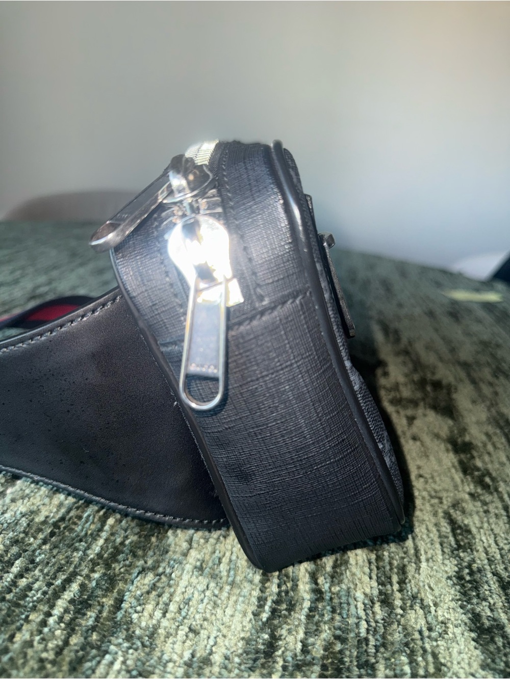 Mens Gucci Black and Gray GG Canvas Belt Bag with Silver Hardware - Picture 9 of 12